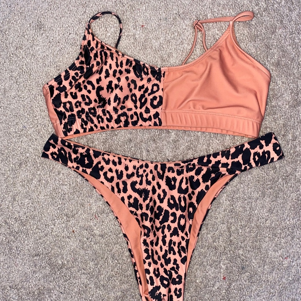bikini